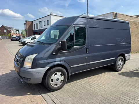 Ford Transit 330M 2.2 TDCI Ambiente SHD DC