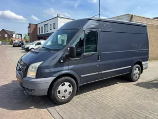 Ford Transit 330M 2.2 TDCI Ambiente SHD DC