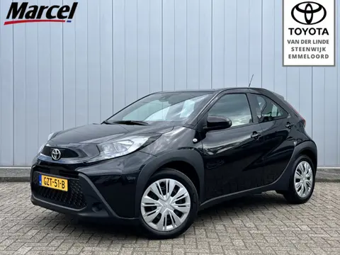 Toyota Aygo X 1.0 VVT-i MT Play NL Auto Carplay Clima Adpt Cruise Groot Scherm