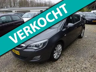 Opel Astra 1.4 Cosmo airco navigatie trekhaak