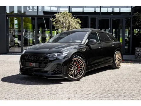 Audi Q8 60 TFSI e ABT Aero Competition | Audi Exclusive Pantherzwart | Advanced onderstel | Stoelven