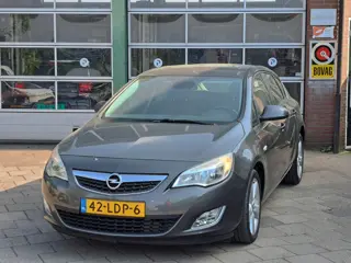 Opel Astra 1.6 Edition (bj 2010)