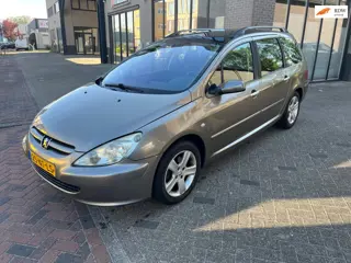 Peugeot 307 SW 2.0 16V Pack! AUTOMAAT! 7 PERSOONS! AIRCO!