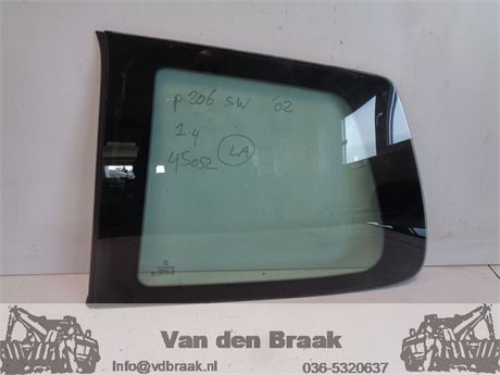Peugeot 206 SW 2002-2007 Zijraam links achter