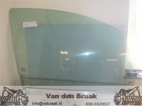 Opel Zafira 2005-2011 Portierruit rechts voor