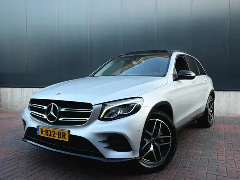 Mercedes-Benz GLC-klasse 250 4MATIC * AMG * Pano * Cruise * Led * Leer * Goed Onderhouden *