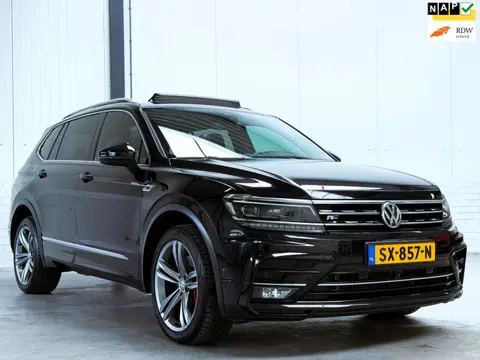 Volkswagen Tiguan Allspace 2.0 TSI 4Motion 3x R-Line|Pano|360|Trekhaak|Keyless|Standkachel|Adaptief|