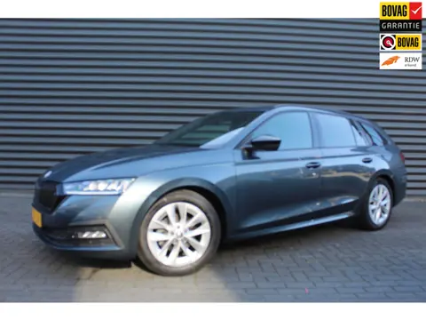 Skoda Octavia Combi 1.0 TSI Sport Business