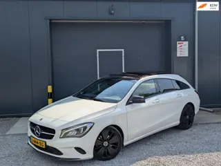 Mercedes-Benz CLA-klasse Shooting Brake Mercedes-Benz CLA-klasse Shooting Brake 180 AMG PANO Stoelve