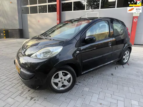 Peugeot 107 1.0-12V XS AUTOMAAT
