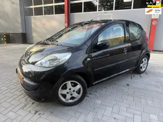 Peugeot 107 1.0-12V XS AUTOMAAT