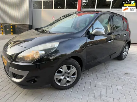 Renault Scénic 1.4 TCE Parisienne