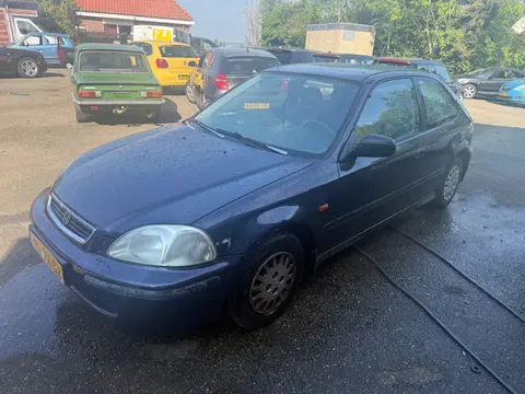 Honda Civic 1.4i S (lees advertentie)