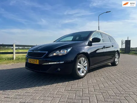 Peugeot 308 SW 1.2 PureTech Blue Lease Executive Full Option