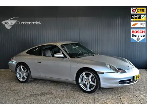 Porsche 911 3.4 Coupé Carrera