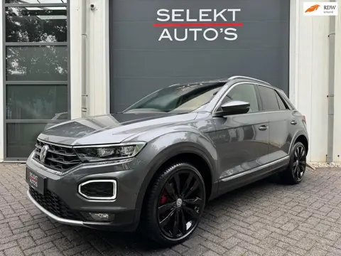 Volkswagen T-Roc 2.0 TSI 4Motion Sport DSG Pano/LED/ACC/Beats/Virtual/19 Inch/Apple/Navigatie/Blueto