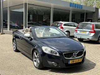Volvo C70 Convertible 2.4i Intro Edition Koprevisie LPG BLIS BTW voordeel €450,-