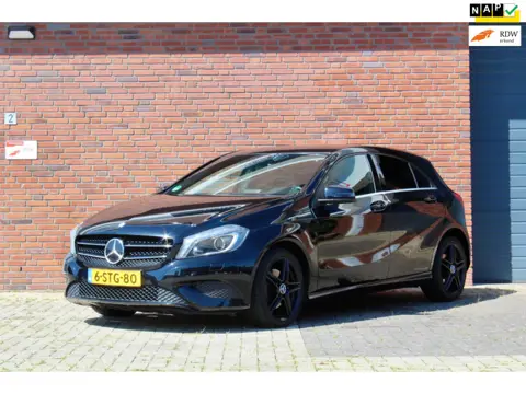 Mercedes-Benz A-klasse 180 | Automaat | Dealer onderhouden!