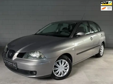 Seat Ibiza 1.4-16V Automaat|Clima|Cruise|BT Audio|5-drs|Trekhaak|Nap!