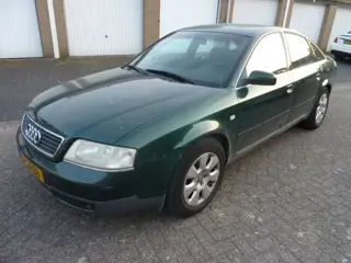 Audi A6 Limousine 2.4 5V Advance