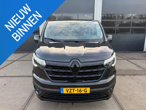 Renault Trafic 2.0 dCi 170 T29 L2H1 DC Luxe Black Edition