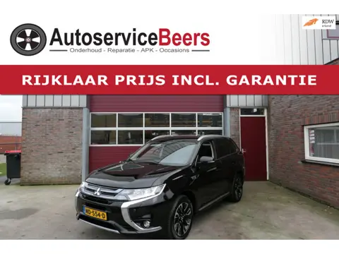 Mitsubishi Outlander 2.0 PHEV Premium, Camera, Stuur en Stoelverwarm. Trekhaak,LMV, Rijklaarprijs in