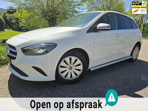 Mercedes-Benz B-klasse 200d/AUTOMAAT/2022/DEALER ONDERHOUDEN! Cam