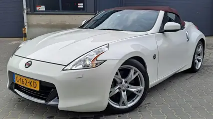 NISSAN 370Z 3.7 V6/338pk/AUT/7 Traps/Xenon/Navi/Recaro/Nismo/Top