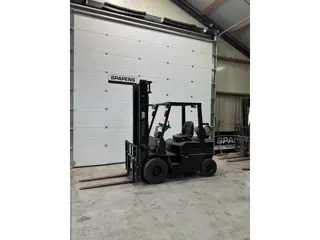 Toyota 2000KG LPG Sideshift