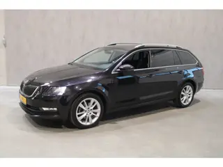 Skoda Octavia Combi 1.5 TSI Greentech Style PDC/Trekhaak/Navi+carplay