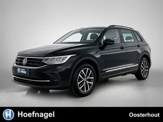 Volkswagen TIGUAN 1.5 TSI Life Business | Automaat | Adaptive cruise | Navigatie | Camera | Parkeers