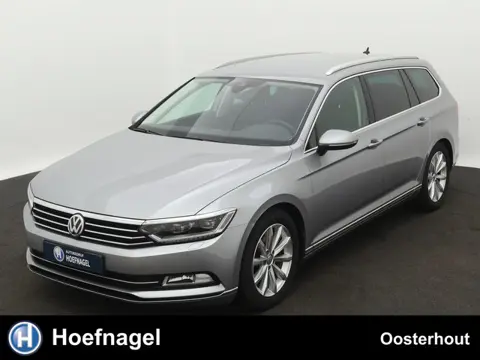Volkswagen Passat Variant 1.4 TSI ACT Highline Automaat | Adaptive cruise | Stoelverwarming | Camera