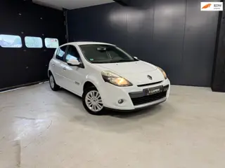 Renault Clio 1.2 Collection 5 deurs Airco NW DB RIEM