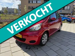 Toyota Aygo 1.0-12V Comfort Navigator | Airco | 5-deurs | NAP
