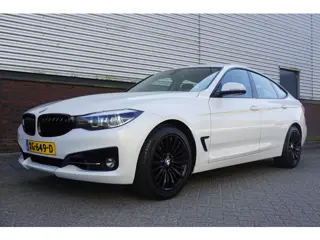 BMW 3-serie Gran Turismo 320i Sport Line GT/Sportstoelen/2e Eigenaar/