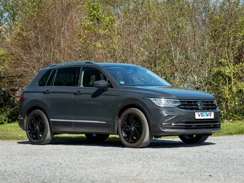 Volkswagen Tiguan 1.5 TSI Life Business // proefrit mogelijk