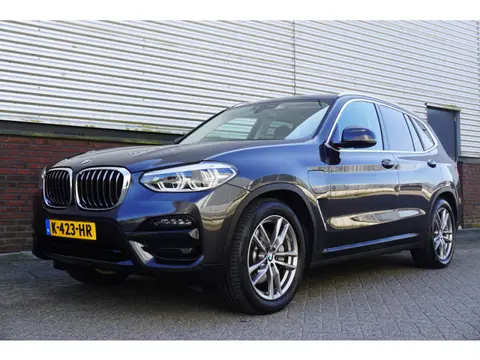BMW X3 xDrive30e eDrive/Leer/Sporstoelen/Dealeronderhoud/ SOH 92%/Harman-Kardon.