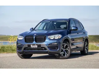 BMW X3 xDrive30e Executive BLACK LINE / PANORAMA DAK / CARPLAY / LEER / STOELVERWARMING / CAMERA