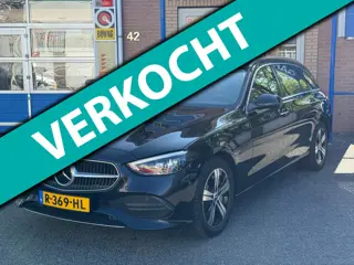 Mercedes-Benz C-klasse Estate 300 e Luxury Line | Trekhaak | Hybride 100 km elektrisch | SOH 95.5% |