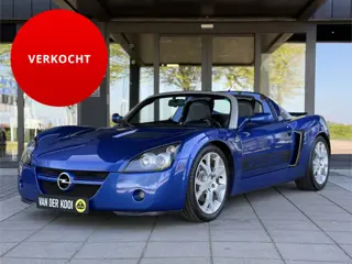 Opel Speedster 2.2-16V (bj 2001)
