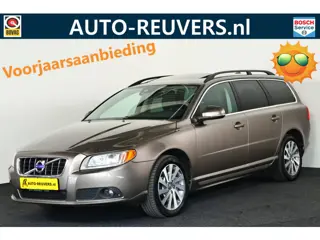 Volvo V70 1.6 T4 Summum / Opendak / Leder / Navi / Trekhaak