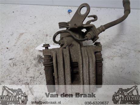 Audi A3 Hatchback 2003-2008 Remklauw links achter