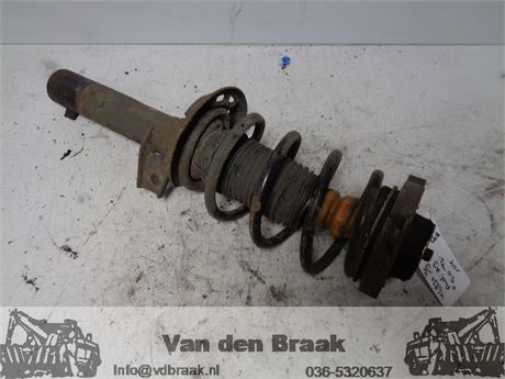 Audi A3 2.0 FSi 2003-2008 Veerpoot voorzijde