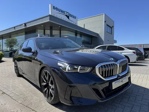 BMW 5 Serie 520i M-sport NEW MODEL alle opties (bj 2023)