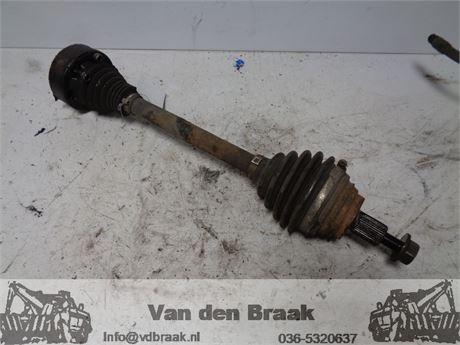 Audi A3 2.0 16V FSi 2003-2006 Aandrijfas links