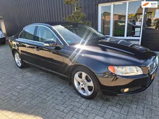 Volvo S80 2.4 D5 Summum