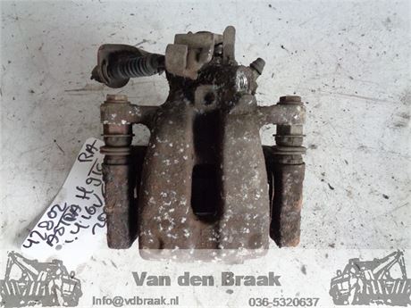 Opel Astra 2004-2010 Remklauw rechts achter