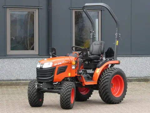 Kubota B1-241 4wd / 0041 Draaiuren /.Garden Pro Banden