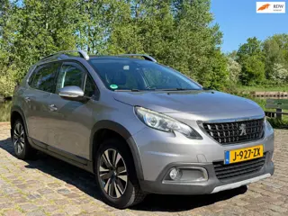 Peugeot 2008 1.2 PureTech GT-line 1e eigenaar panorama dak achteruit camera navigatie stoelverwarmin