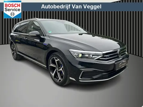 Volkswagen Passat Variant 1.4 TSI PHEV GTE Business pano, leer, trekhaak, virtual cockpit